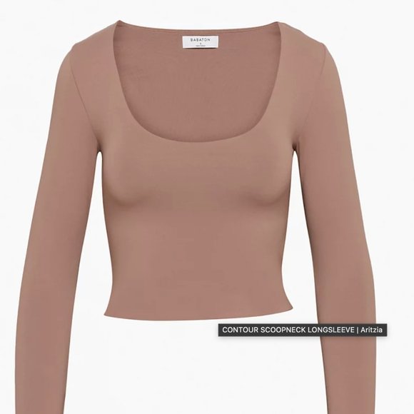 Aritzia Tops - NWOT Babaton scoop neck contour top